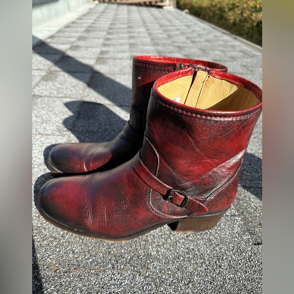 Frye Lynn Strap Boots - Used